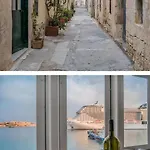 Διαμέρισμα Seafront In